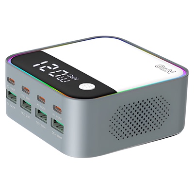 新款数显氮化镓多口充电器