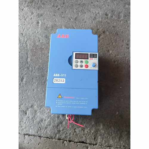 在线议价安邦信V11-2.2kw变频器原装拆机220V的，成色实物图