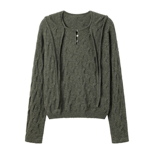 芸蚁〔乌兰巴托〕膨体羊毛阳离子纤维混纺亲肤绒感结构毛衣