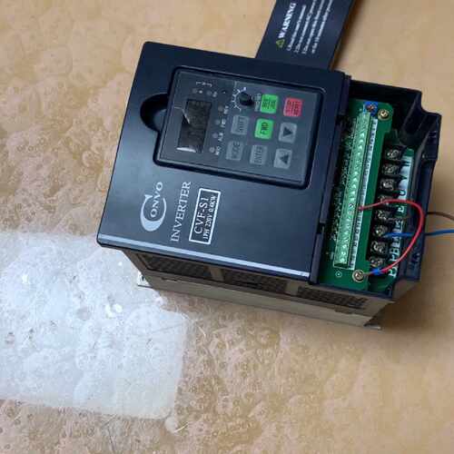 CVF-S1 INVERTER康沃变频器220V0.4KW—议价