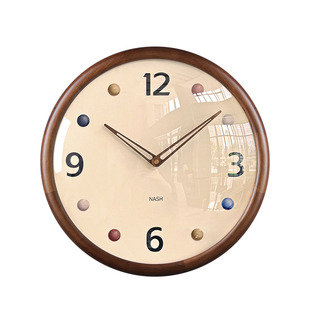 中古挂钟2025新款家用客厅时钟表挂墙创意网红挂表静音高级感原木