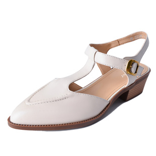 达芙妮包头凉鞋女款2026新款法式气质尖头粗跟女鞋罗马低跟凉拖鞋