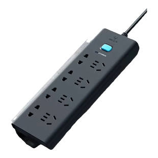 公牛防雷插座三重防雷抗电涌排插排多功能电视电脑智能插座接线板