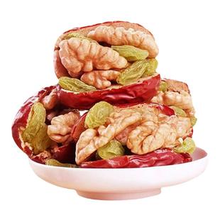 新疆枣夹核桃单独包装新疆特产和田红枣核桃葡萄干真空营养零食