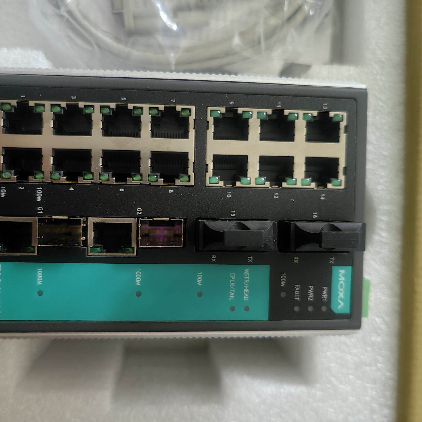 议价全新MOXA EDS-518A-MM-SC 18口网管交换机 大量现货