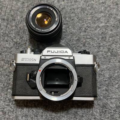 在线议价富士STX-1N胶片单反，带原厂X-FUJINON 50mm