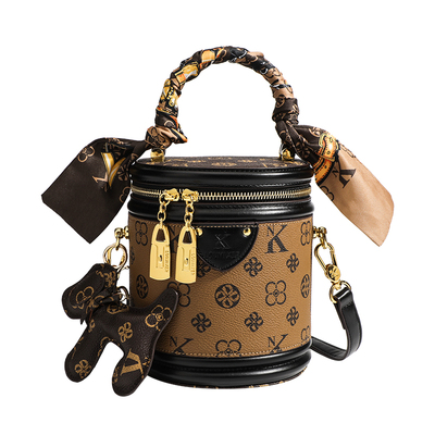 香港品牌包包女斜挎包2025新款真皮复古手提发财桶单肩水桶包小包