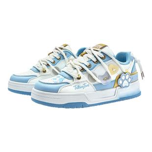 汤姆猫鞋子男鞋时尚单鞋男款2026新款百搭厚底增高板鞋运动面包鞋