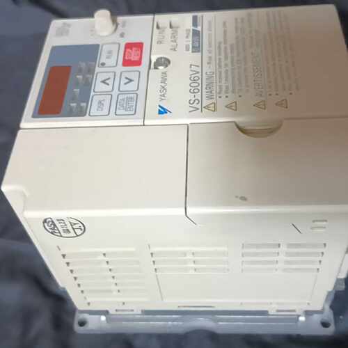 （请询价）安川V7门机变频器CIMR-V7AT40P4，0.4KW，质
