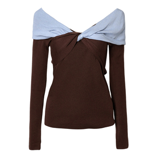 DPLAY2025年秋季新款卡其色针织衫女一字肩蝴蝶结含羊毛羊绒上衣