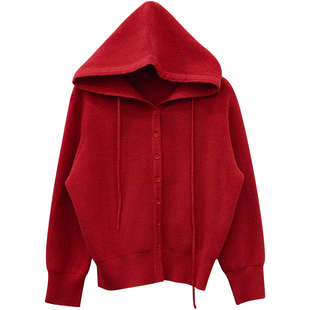 一三良品小个子红色连帽针织开衫短款毛衣可外穿宽松外套慵懒冬女