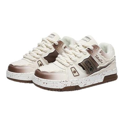 汤姆猫时尚百搭休闲板鞋面包鞋