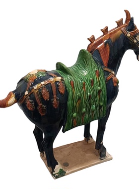 仿古陶瓷马摆件亚光经典工艺品