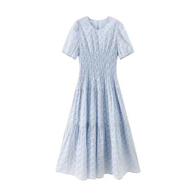 Basic House/百家好轻奢肌理感蓝色连衣裙度假风褶皱中长款裙子夏