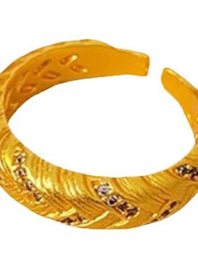 条纹圆形开口戒锆石高级感