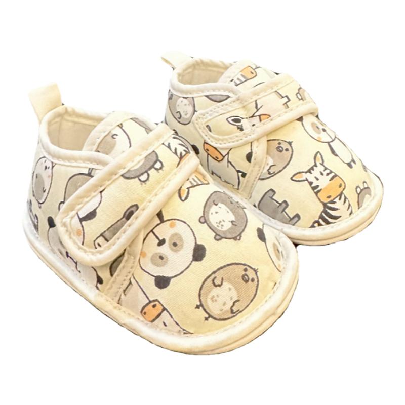 春款0-1岁宝宝手工布鞋软底防滑6-12个月婴幼儿卡通不掉跟学步鞋