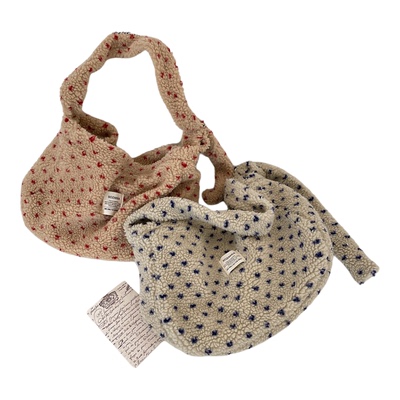 秋冬新款波点百搭毛绒爱心斜挎包简约休闲手提单肩包大容量帆布包