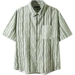 GXG男装 夏季休闲款肌理感水波条纹感短袖衬衫男外套通勤
