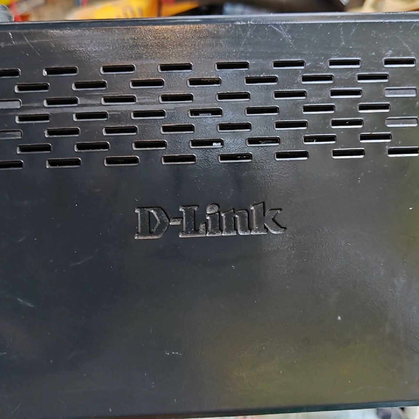 DLink友讯DES1008A8口百兆交换机型号NE