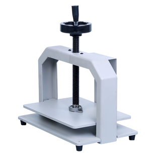 雷神A4压平机纸张手动压纸机铁板压纸器小型A3压平器书本压书机会计凭证票据资料桌面文件人事档案资料财务