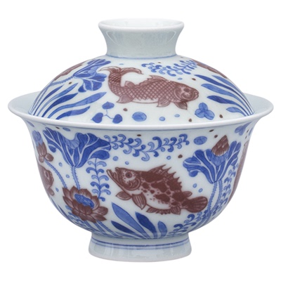 二亭青花釉里红鱼藻二才盖碗