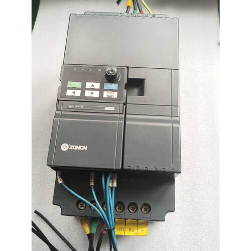 询价众晨变频器  Z2400-7R5G/11P，7.5KW，