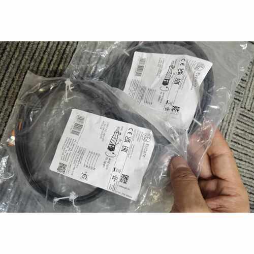 议价IFM EVC070 EVC071 EVC072 EVC073 EVC076传感器连接线现货议