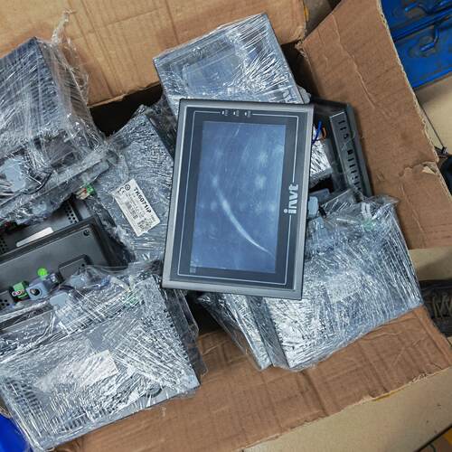 【询价】英威腾7寸触摸屏，型号VS-070HE-1，仓库有10台，成适用
