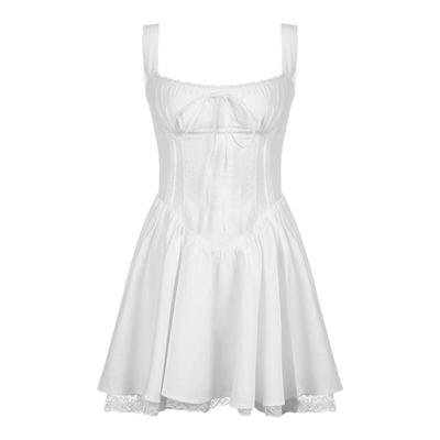 法式气质褶皱纯色蕾丝拼接连衣裙