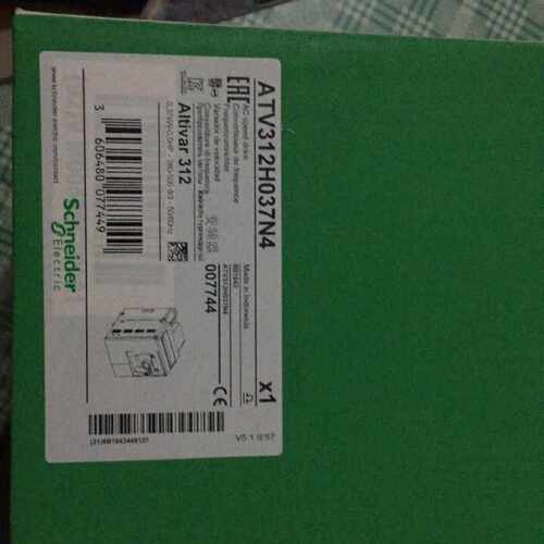 议价正品施耐德 变频器 单相 ATV312HU15M2 AC220V 1.5KW