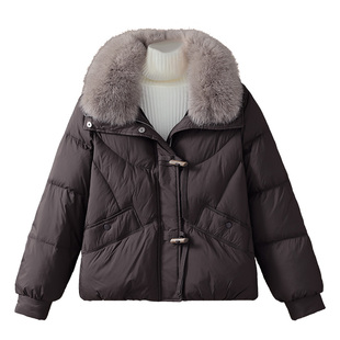 小个子妈妈冬装短款羽绒服大毛领中年女洋气外套中老年保暖厚棉袄