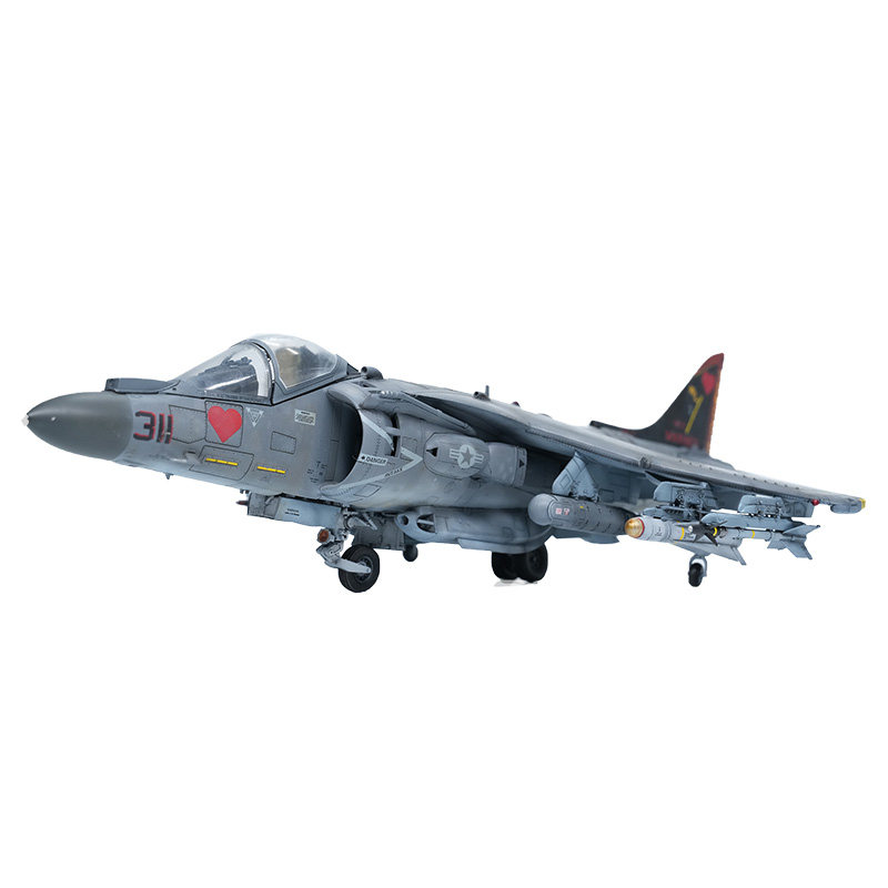 UMa拼装飞机1/48AV-8B战斗机