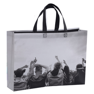 男背影男女服装店手提袋购物无纺布袋环保袋定做加印店名logo