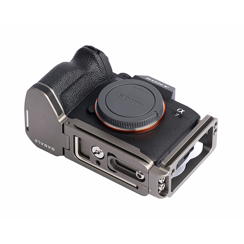 GABALE适用索尼A7M5/A7M4/A7R5 L型快装板A1/A7S3半兔笼手柄L板