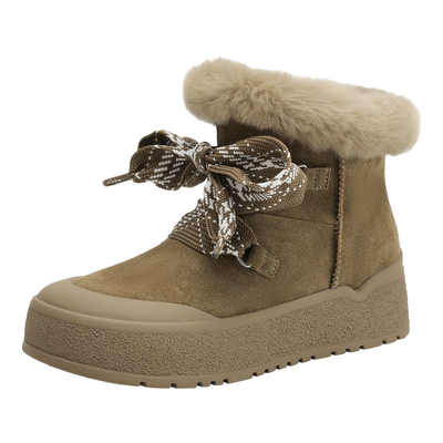 毛绒厚底雪地靴，冬日抗寒穿搭