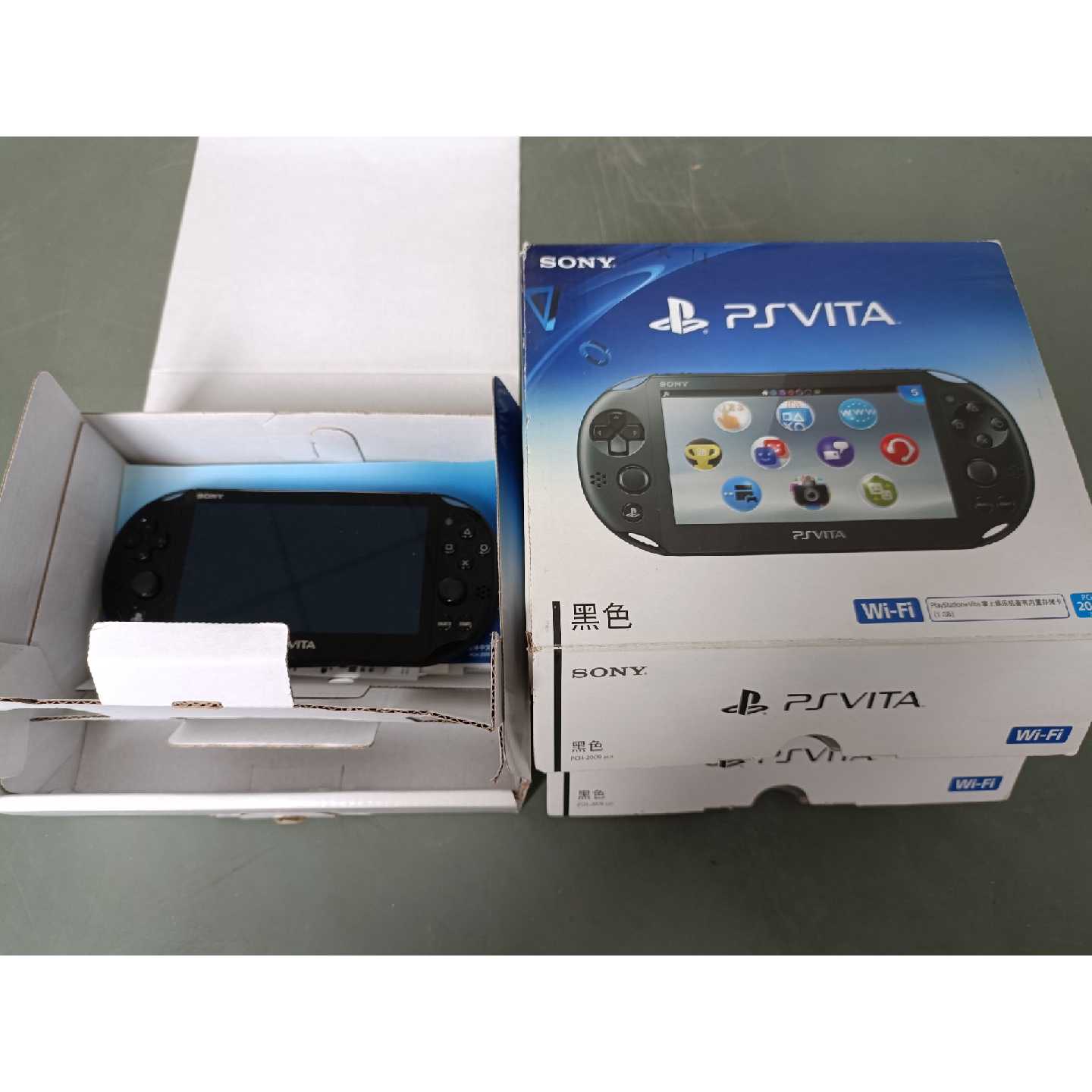 PSV2000 箱说全，对码，配件齐，成色好，库存样机，有几议价