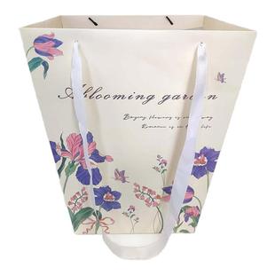 新款爱在花丛梯形手提袋清新简约高级感花束包装袋花艺包装材料