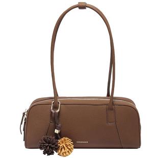 百丽包包女新款商场同款枕头包单肩手提波士顿腋下法棍包8547