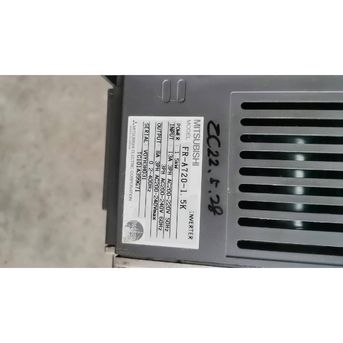 议价三菱变频器A700,FR-A720-1.5K,实物拍摄成色如