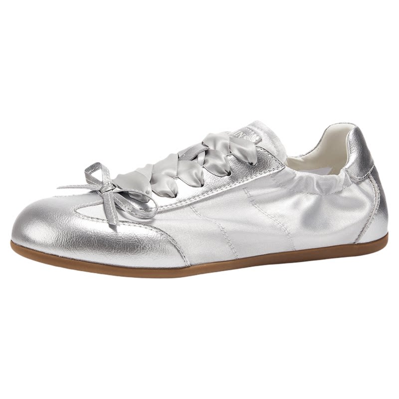 15mins蝴蝶结银色休闲鞋女2026新款春季系带平底板鞋芭蕾风德训鞋