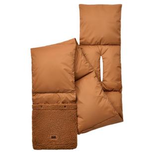 UGG秋季新款女士时尚舒适保暖纯色简约休闲易收纳披肩围巾 102822