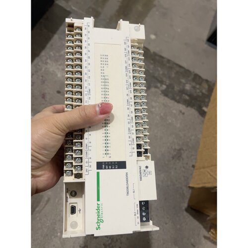 PLC 可控制器 TM208LDA60DRN询价