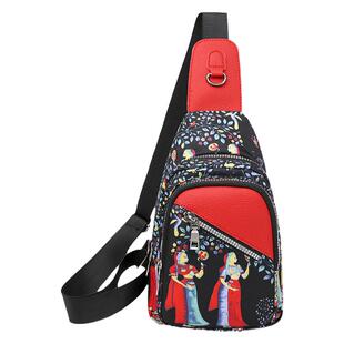 侧背胸包女包2024新款民族风斜挎百搭小包包时尚多功能牛津布背包