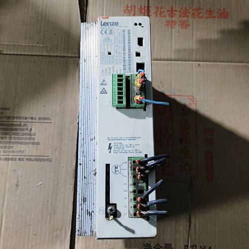 询价伦茨变频器EVF8212-E，，品相一般，底