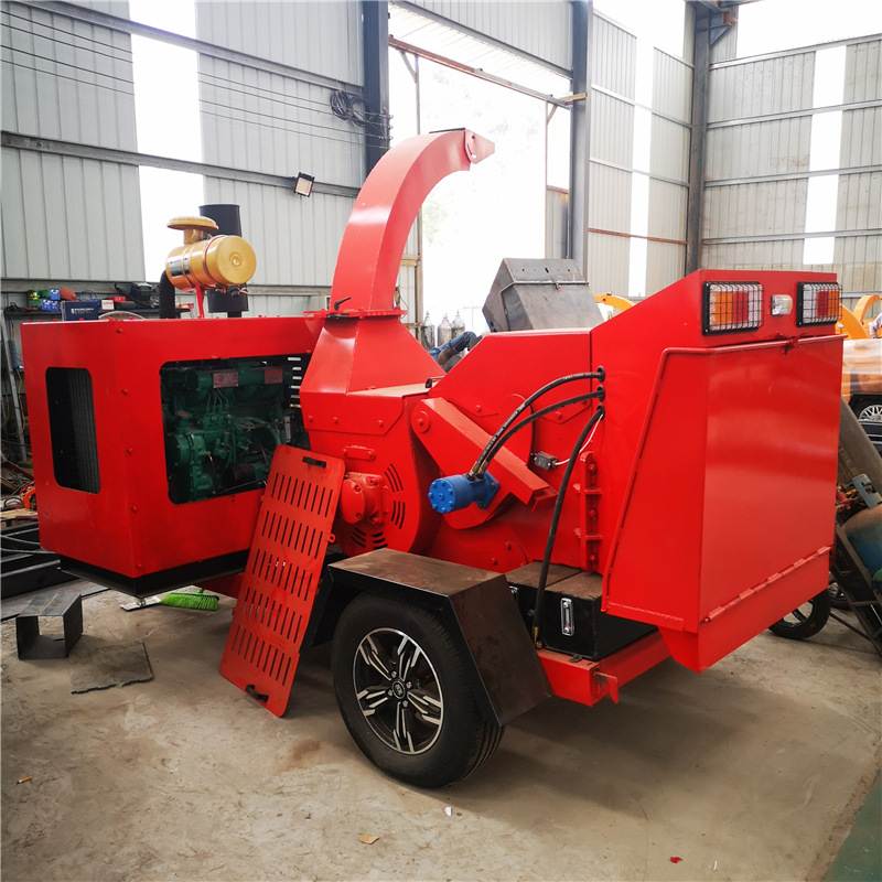 苗圃树枝粉碎机多功能果园杂木碎枝机林业绿化柴油版木材粉碎机