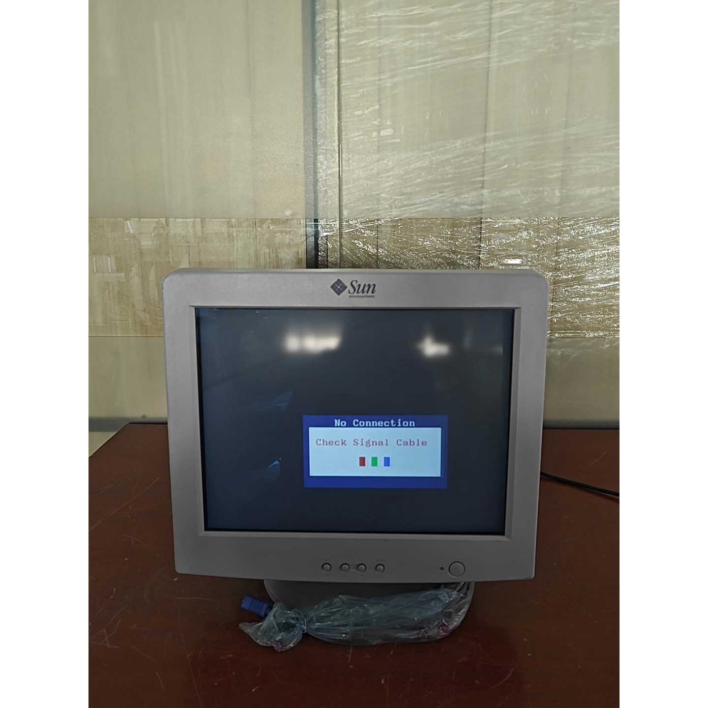 议价-SUN PN17J0 17寸纯平CRT显示器