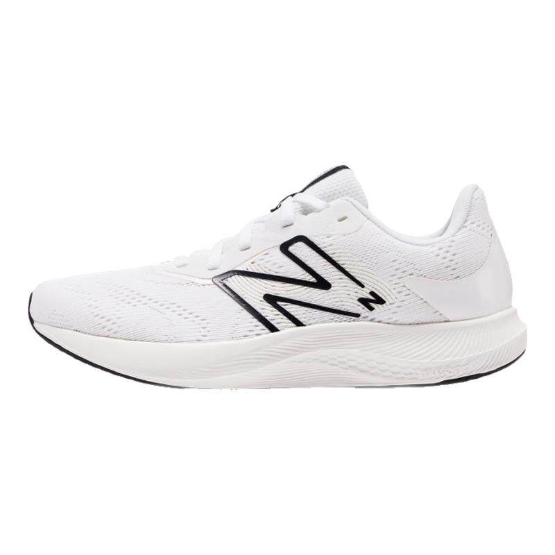 NewBalance舒适轻量专业跑步鞋