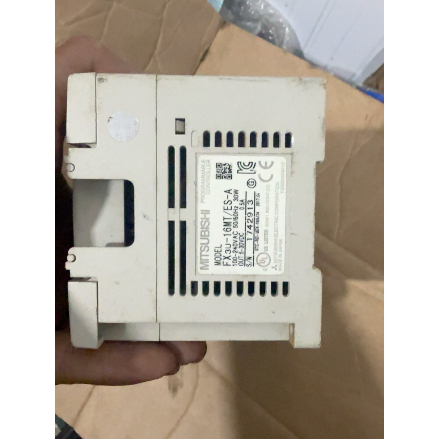 议价正品台版三菱PLCFX3U-16MT/ES-A拆机件功能