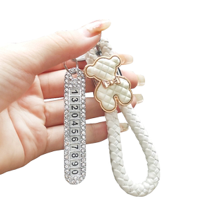 兔子卡通钥匙链挂件创意汽车钥匙扣锁匙扣男士女士钥匙圈环包挂饰