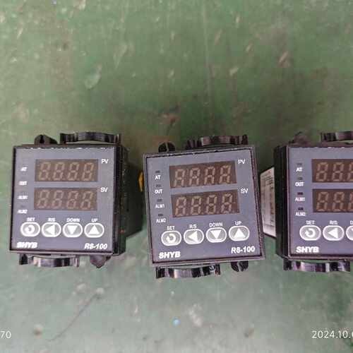 议价-双虹温控器， R8-100-FK02-V*AN有2个，双虹